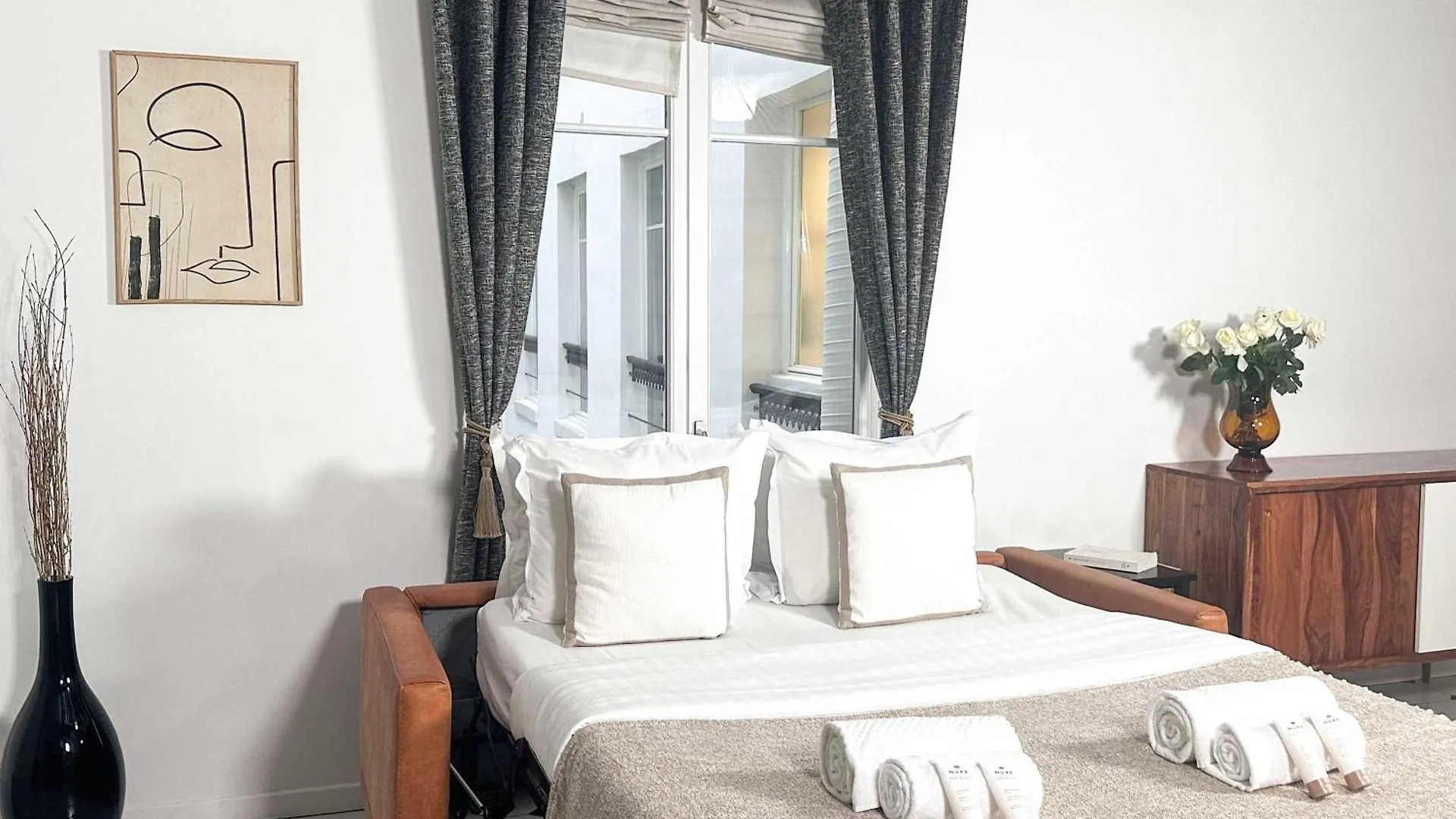 Modern & Spacious Near Le Marais